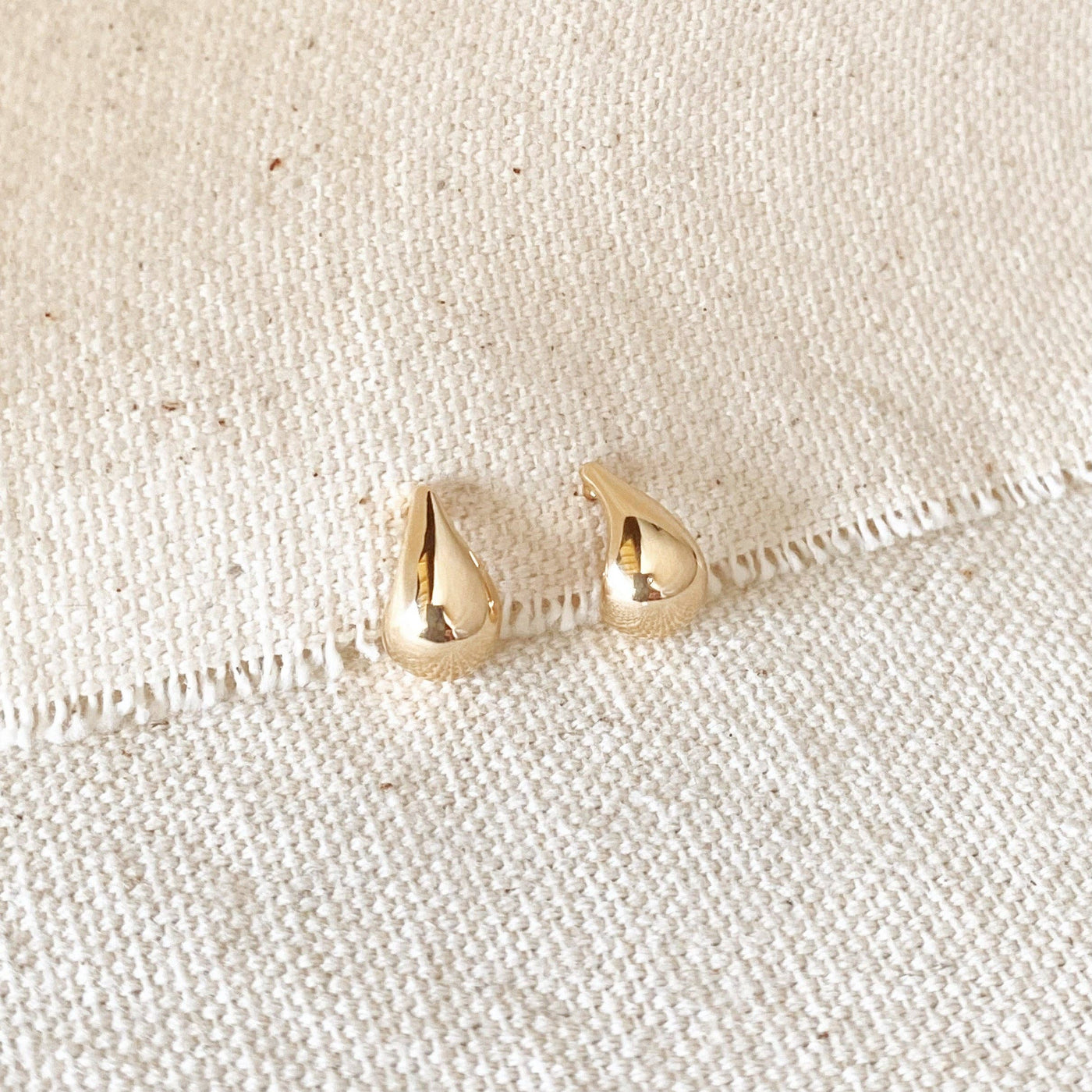 18k Gold Filled 10mm Teardrop Stud Earrings