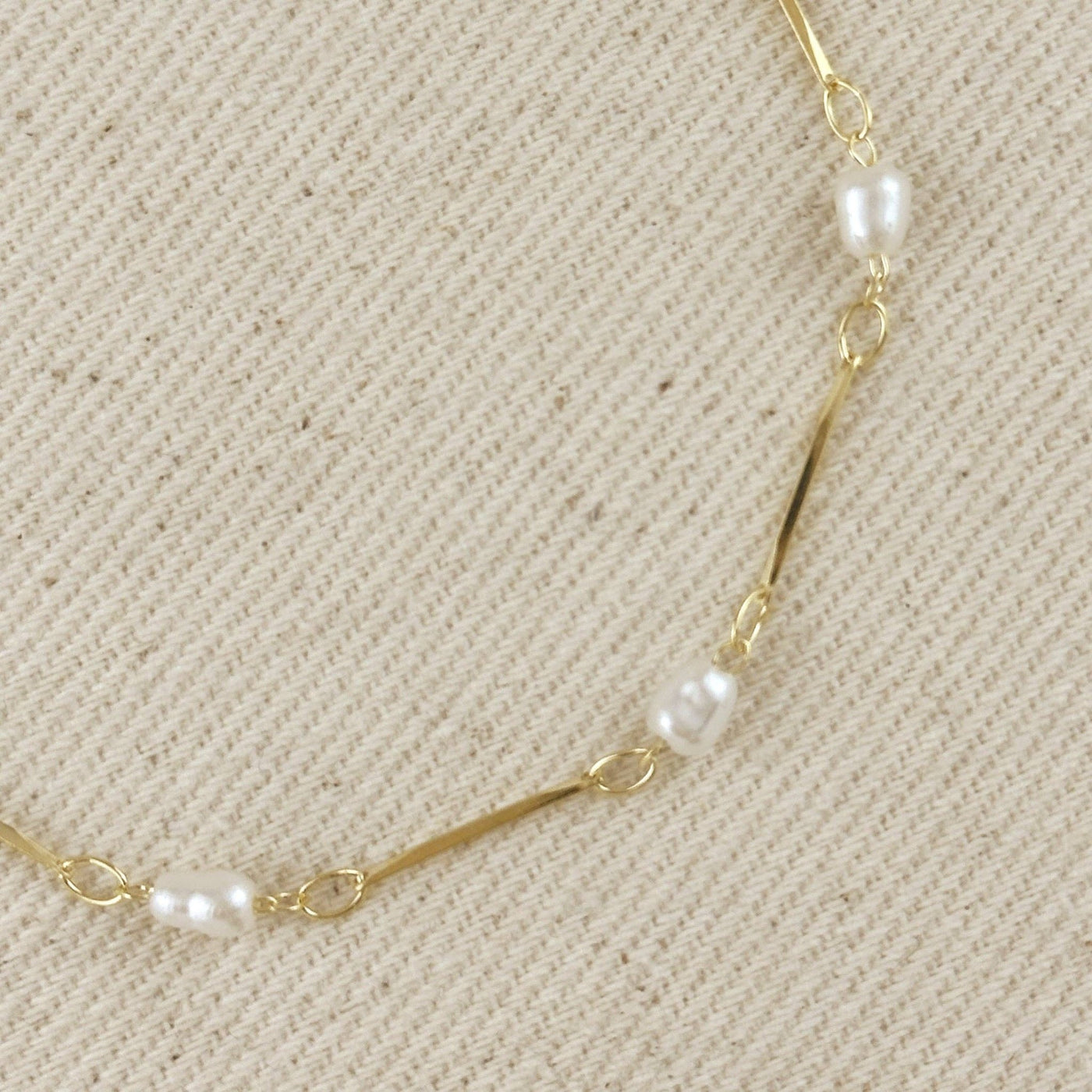 18k Gold Filled Pearl Bead & Straw Bracelet - Beloved Boutique