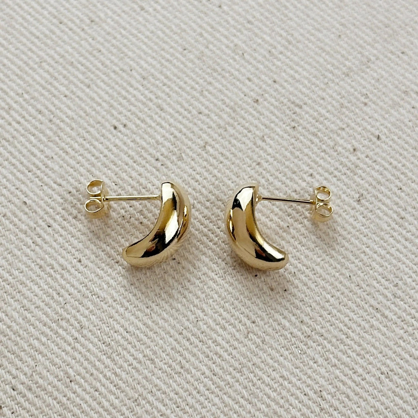 18k Gold Filled Polished Curved Small Stud Earrings - Beloved Boutique