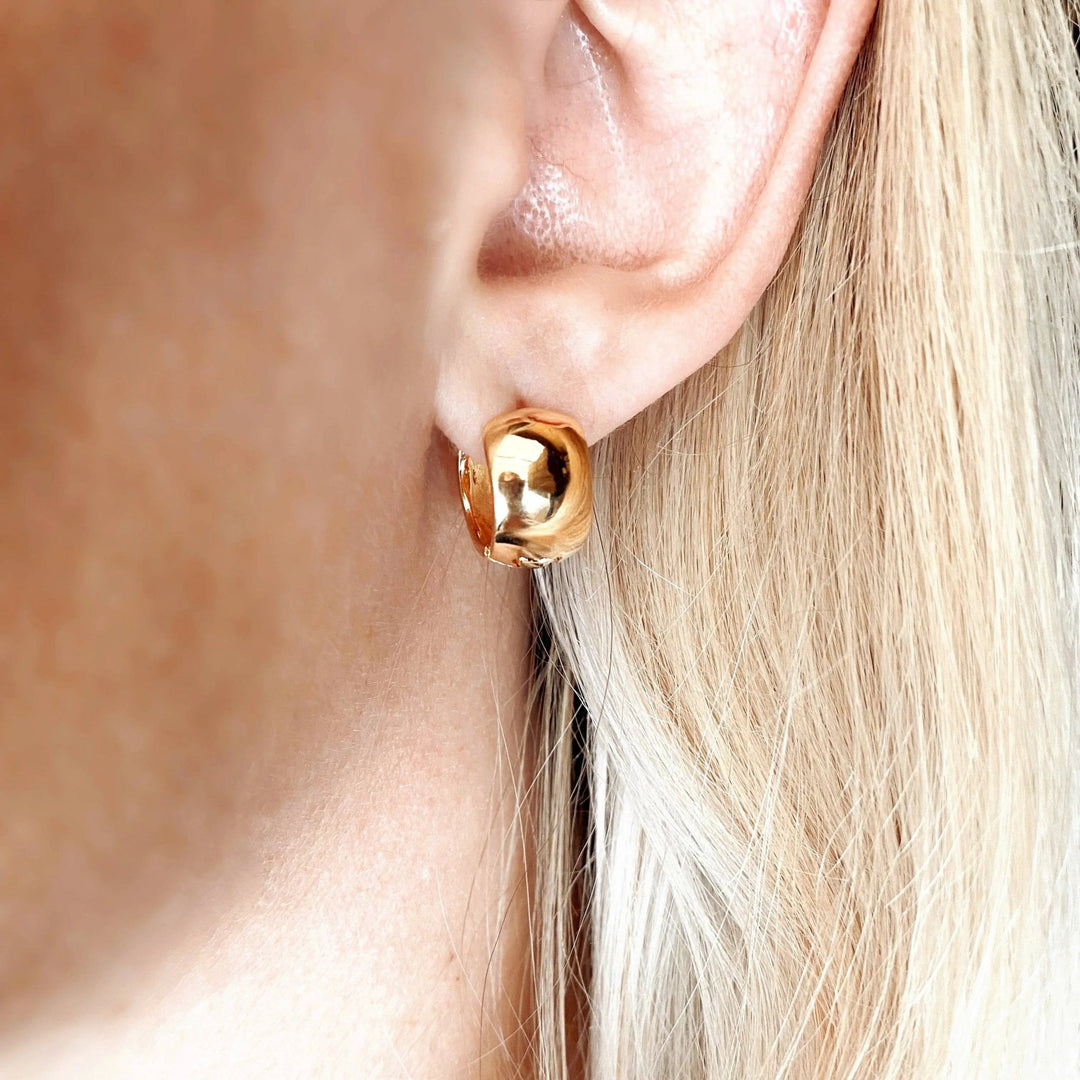 18k Gold Filled Small Chunky Clicker Hoop Earrings - Beloved Boutique