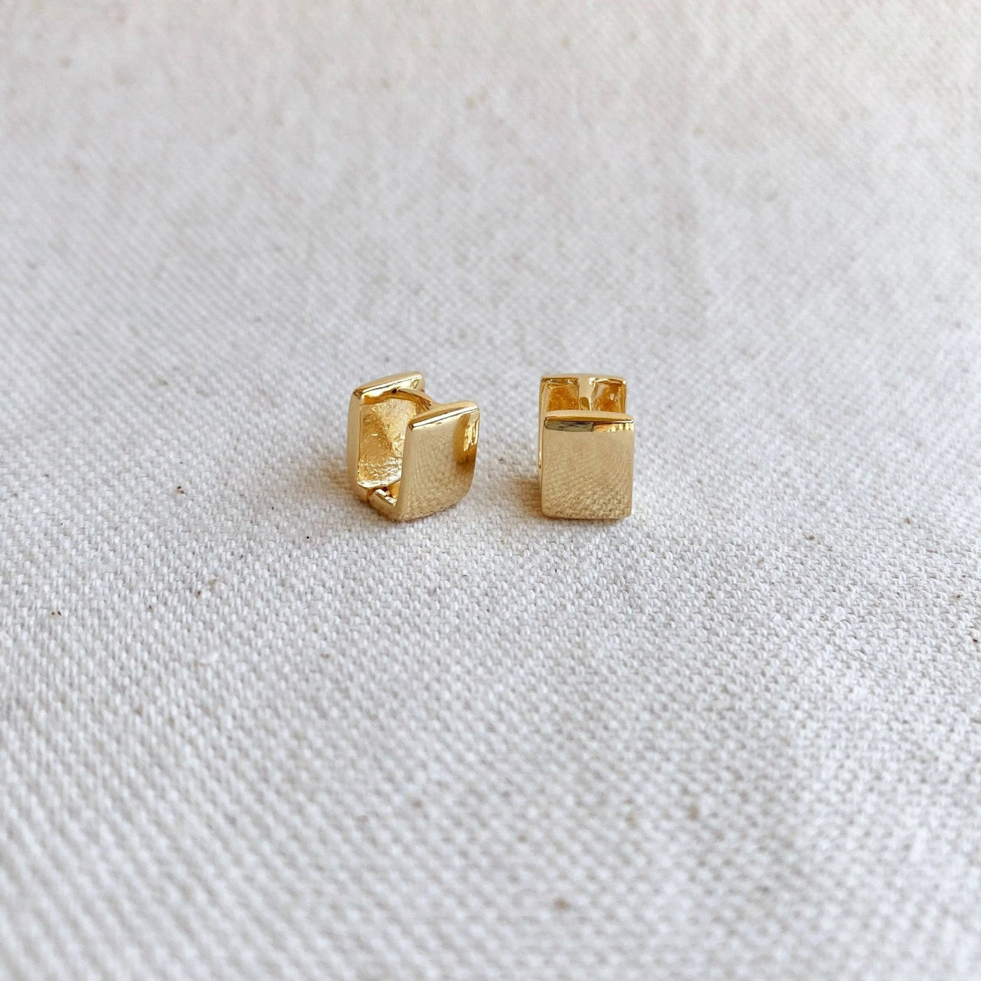 18k Gold Filled Square Clicker Earrings - Beloved Boutique