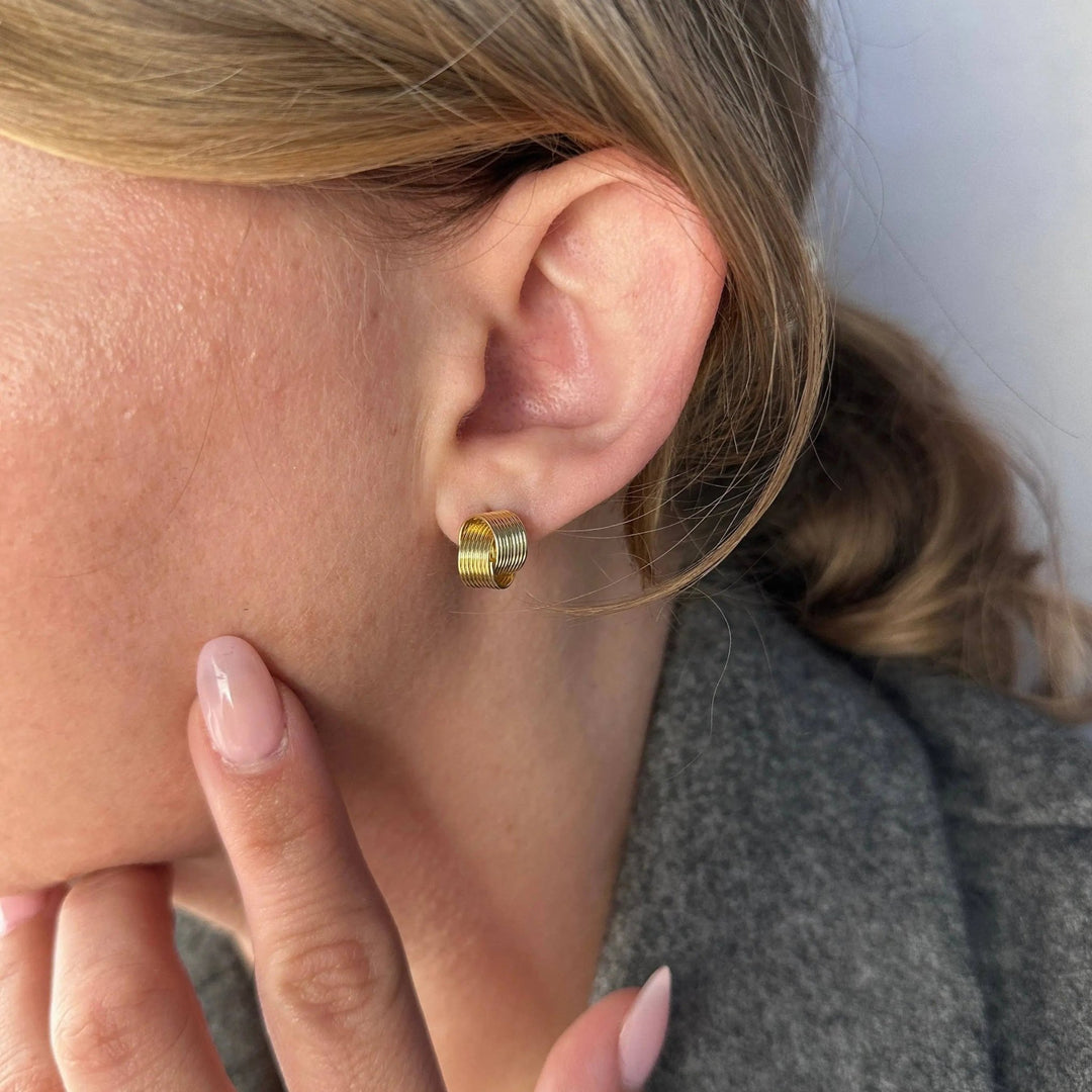 18k Gold Filled Wire Knot Stud Earrings - Beloved Boutique