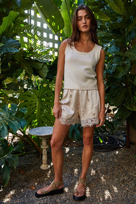 Maisy Lace Short