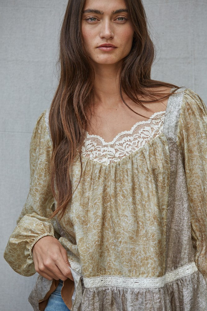 Chelsea Lace Trim Top