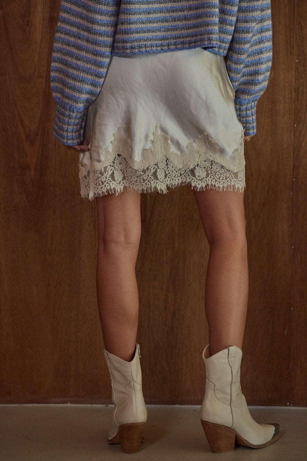 Maisy Lace Mini Skirt