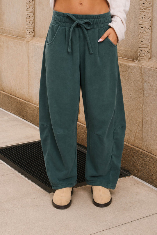 Dahlia Barrel Sweatpants