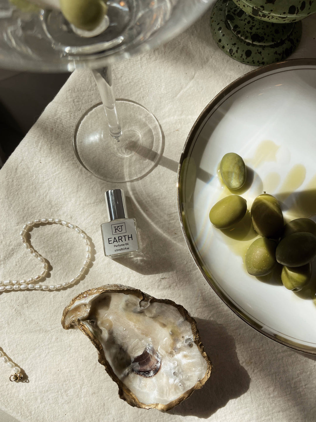 BLENDS Perfume Oil: Earth - Beloved Boutique 