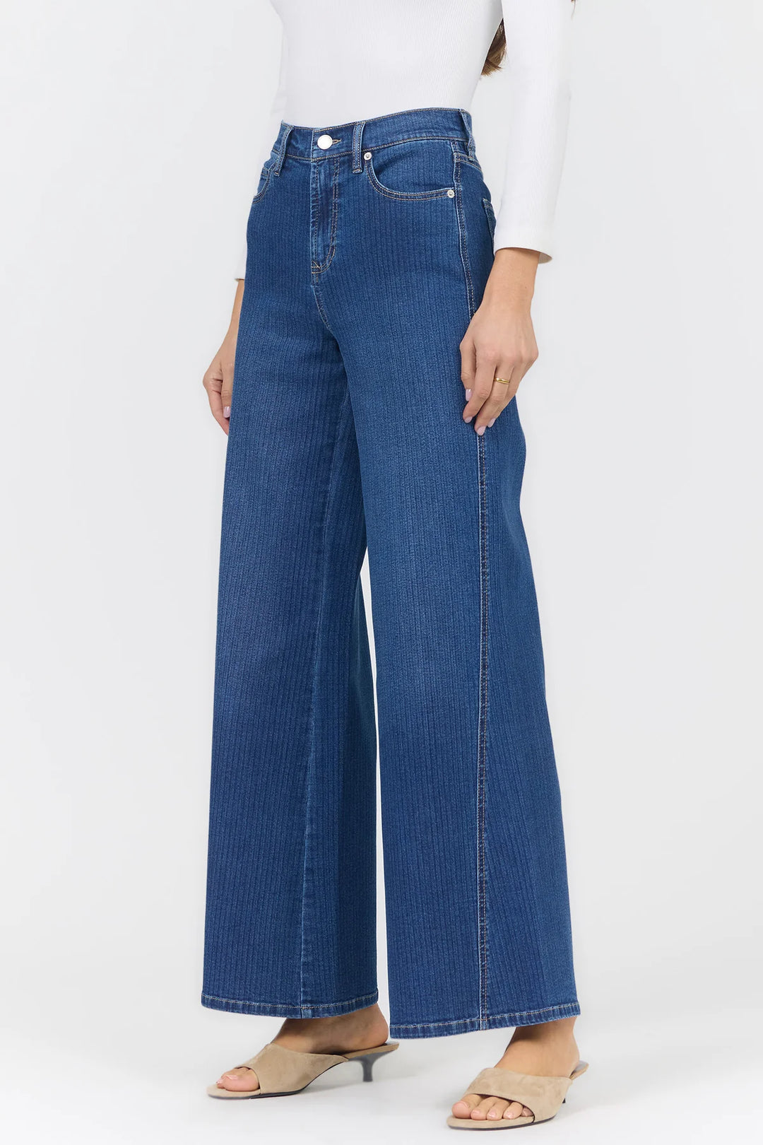 Celeste Wide Leg Jean