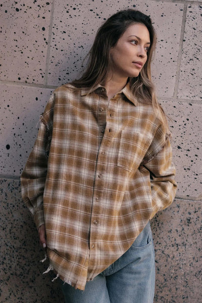 Gigi Oversized Flannel Promesa