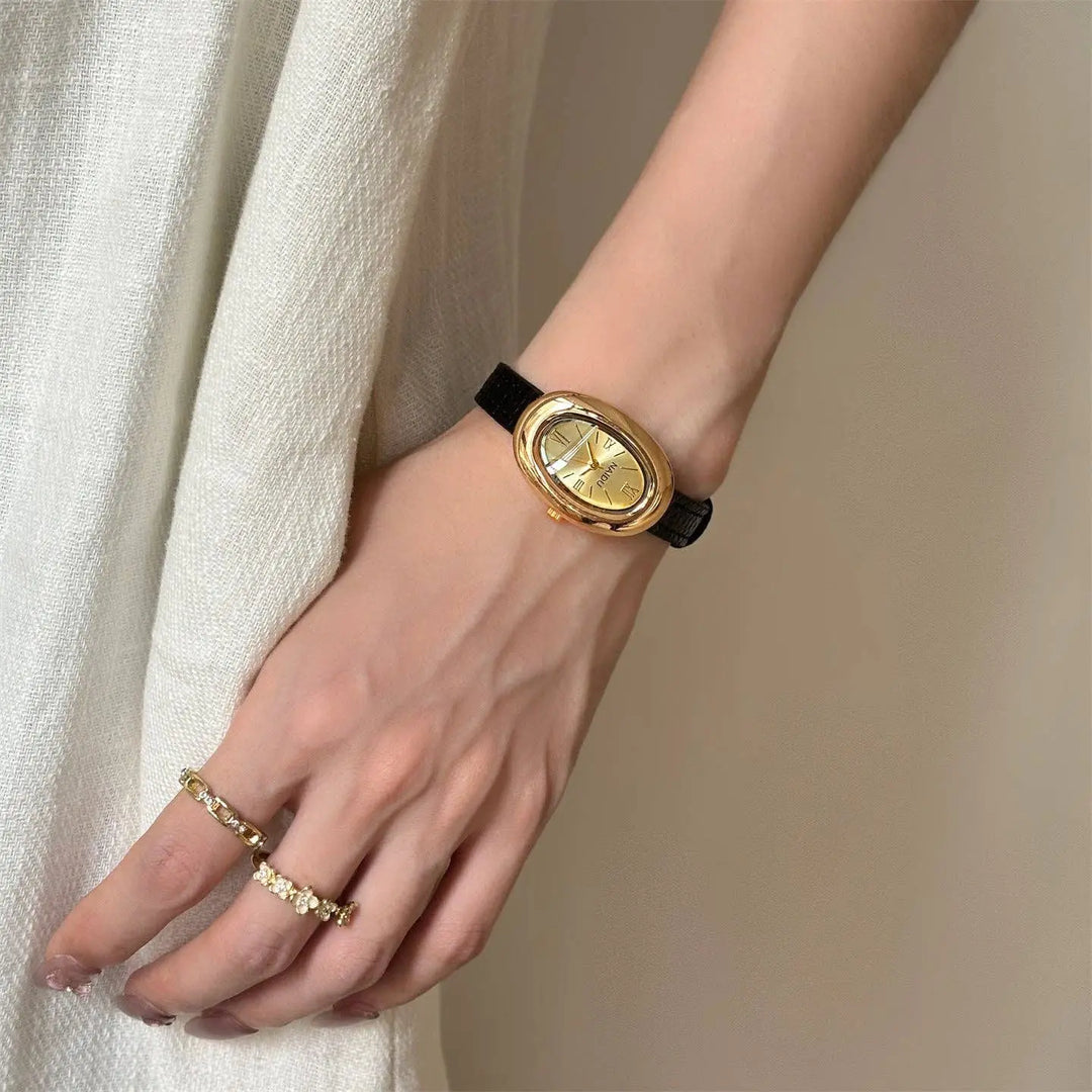 Leather Strap Vintage Oval Watch DP25F755 Dipped Shop