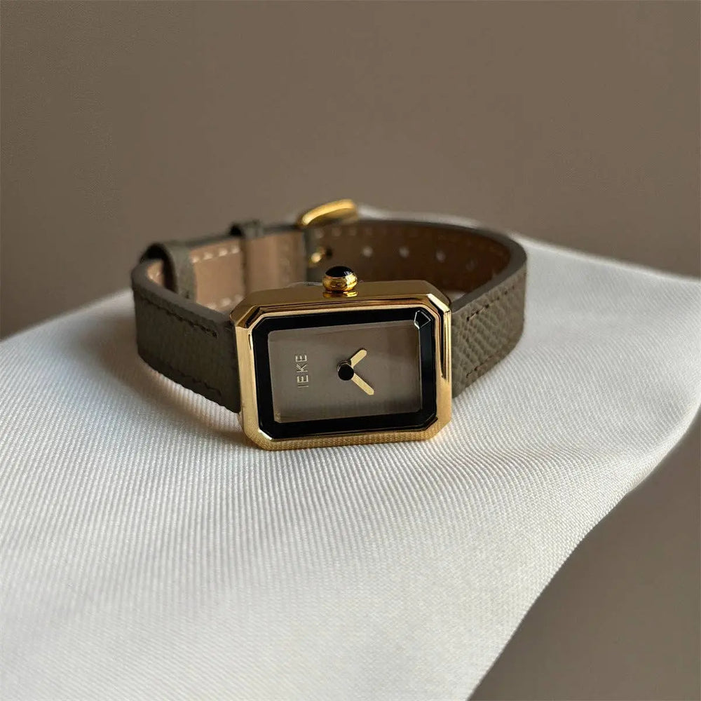 Minimalist Small Dial Leather Strap Quartz Watch DP25F749 Dipped Shop