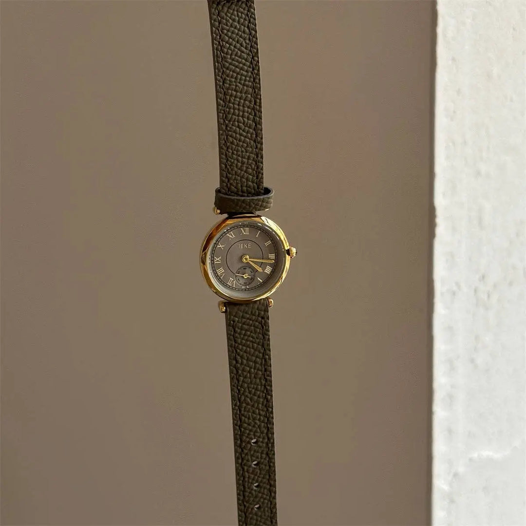 Minimalist Small Dial Leather Strap Quartz Watch DP25F749 Dipped Shop
