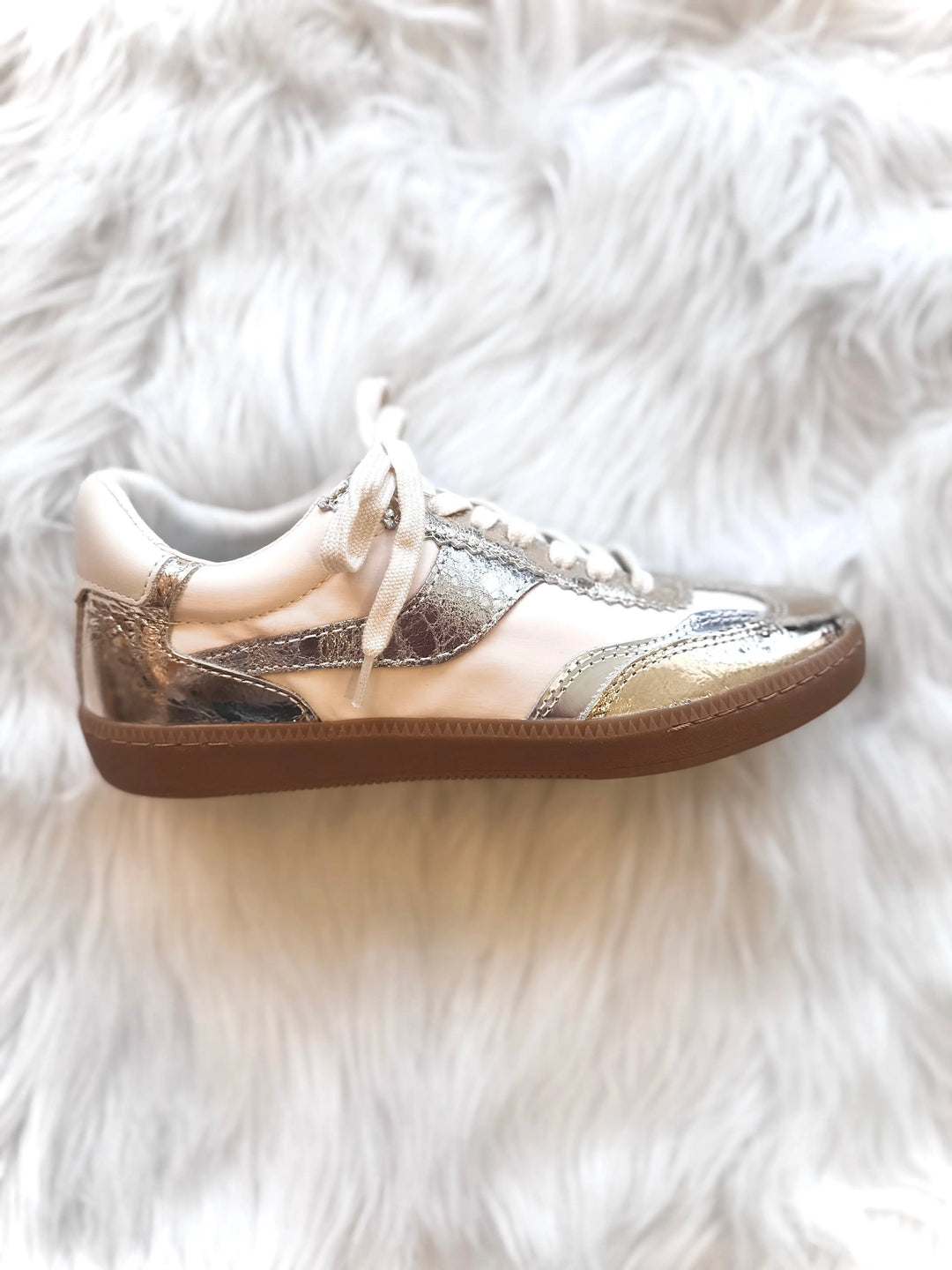 Notice Silver/Gold Leather Sneaker Dolce Vita