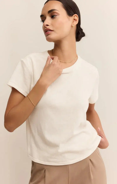 Tourist Tee - Beloved Boutique