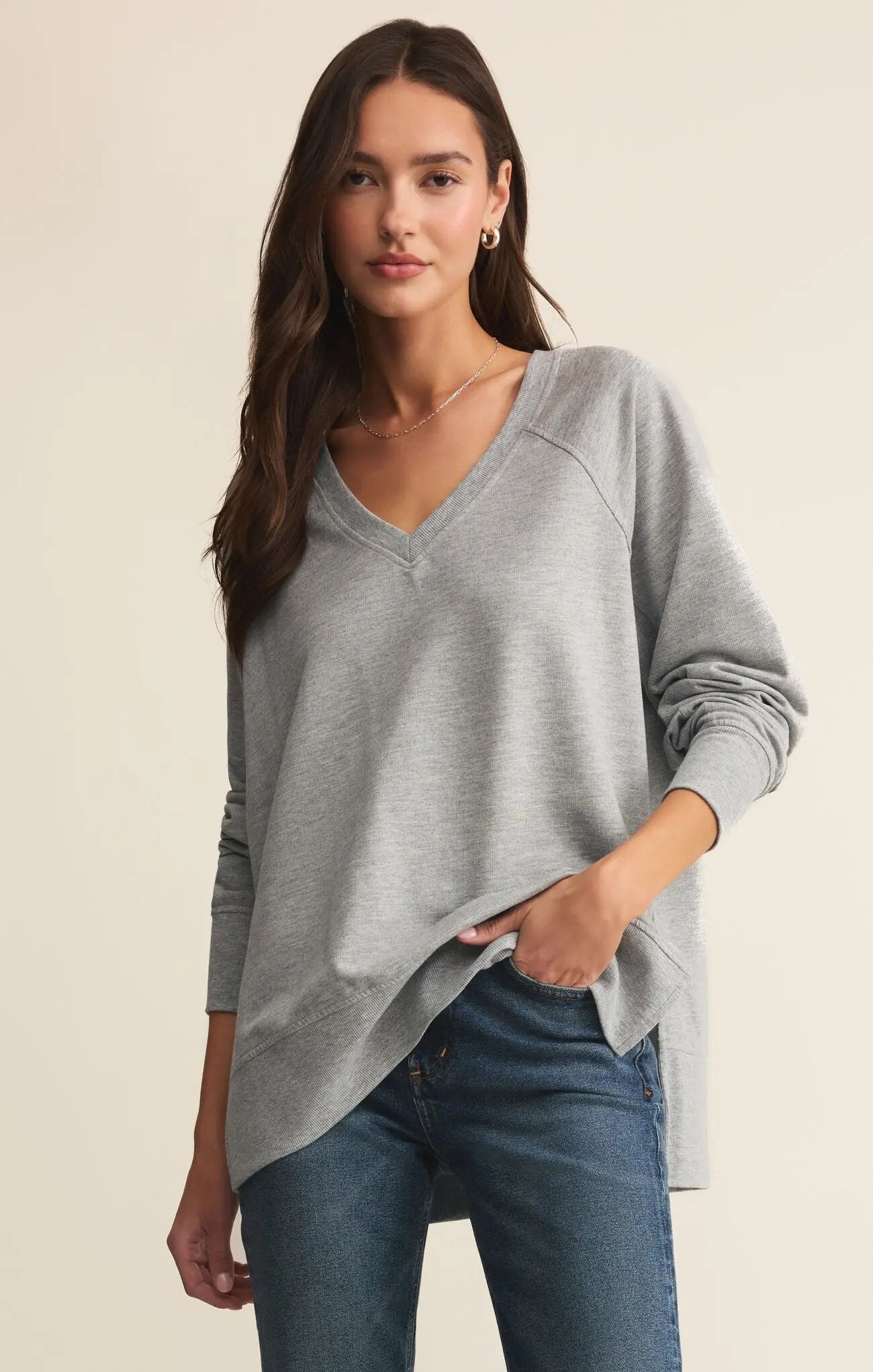 Weekender V Neck Top - Beloved Boutique