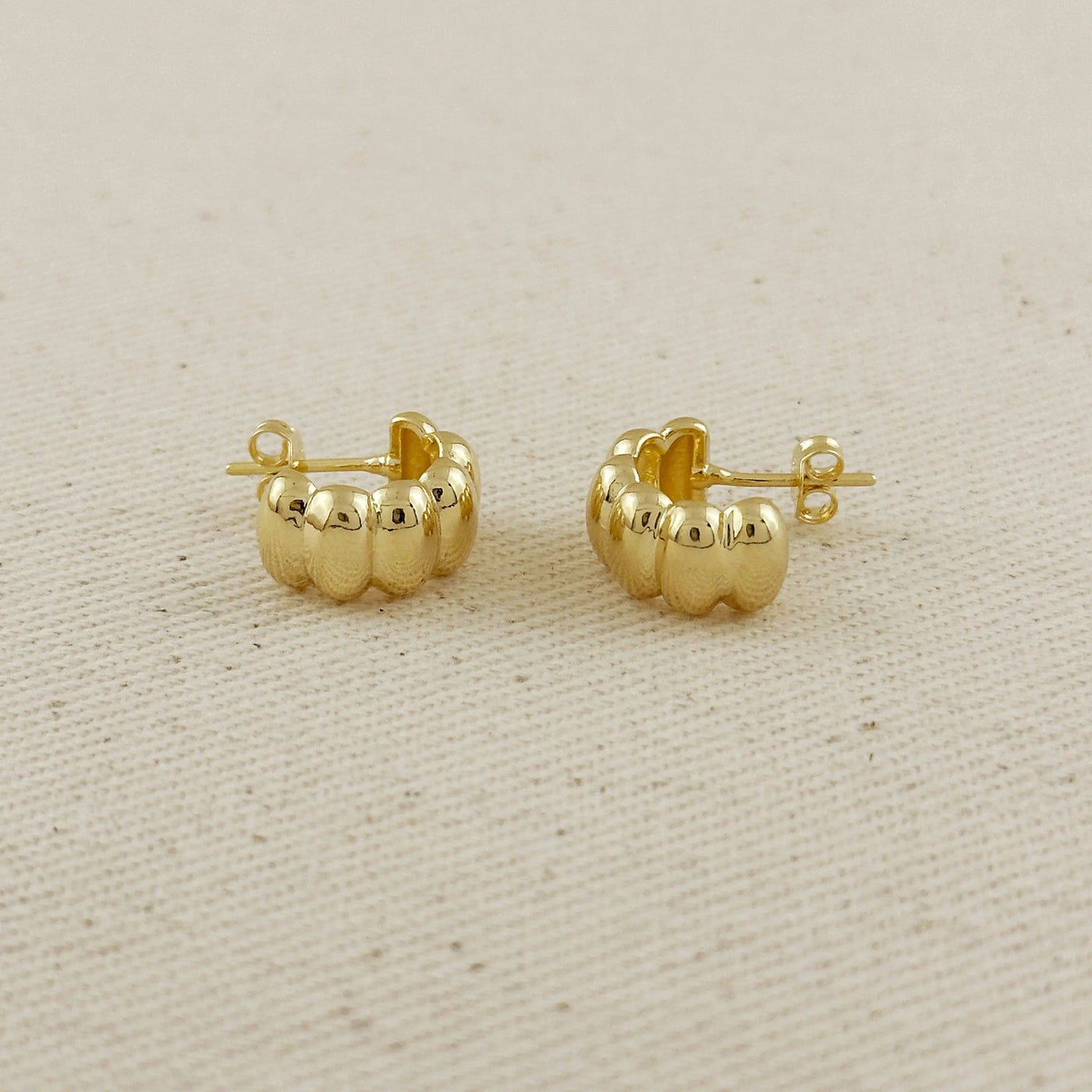 18k Gold Filled Scalloped C-Hoop Earrings GoldFi