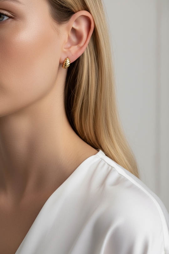 18k Gold Filled Croissant Stud Earrings - Beloved Boutique 