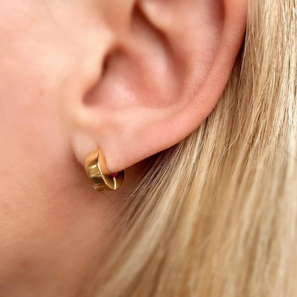 Mini Tiny Chunky Clicker Earrings - Beloved Boutique