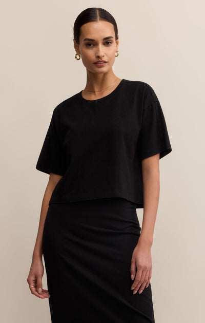 On The Go Tee - Beloved Boutique