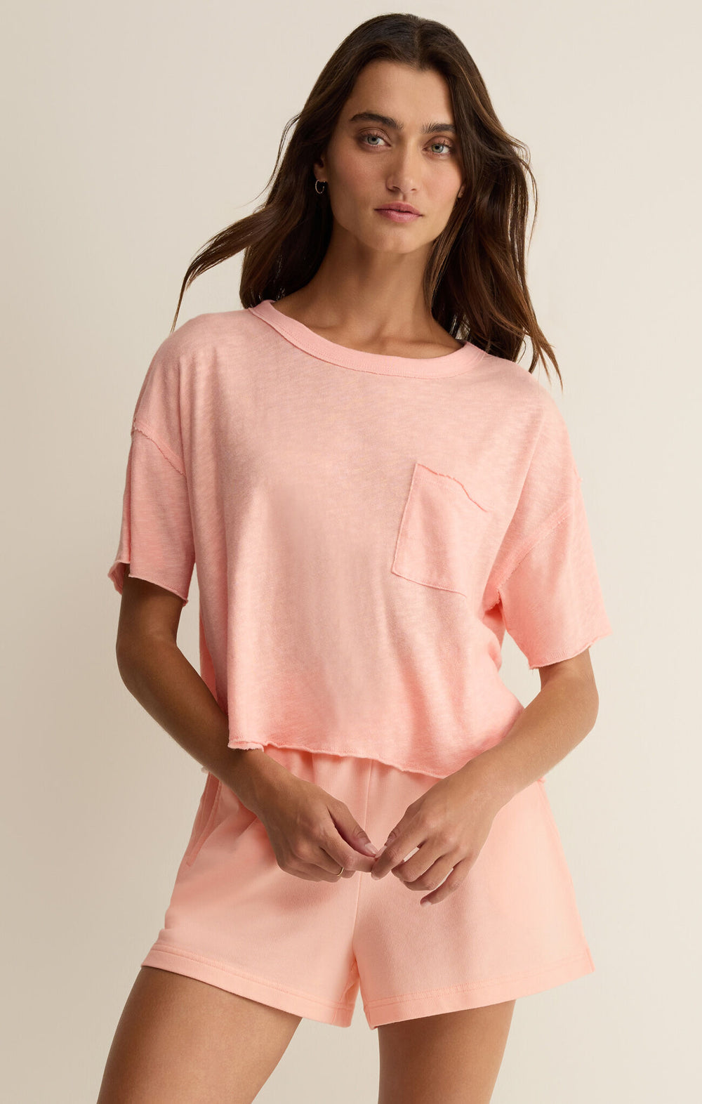 Everyday Pocket Tee - Beloved Boutique 